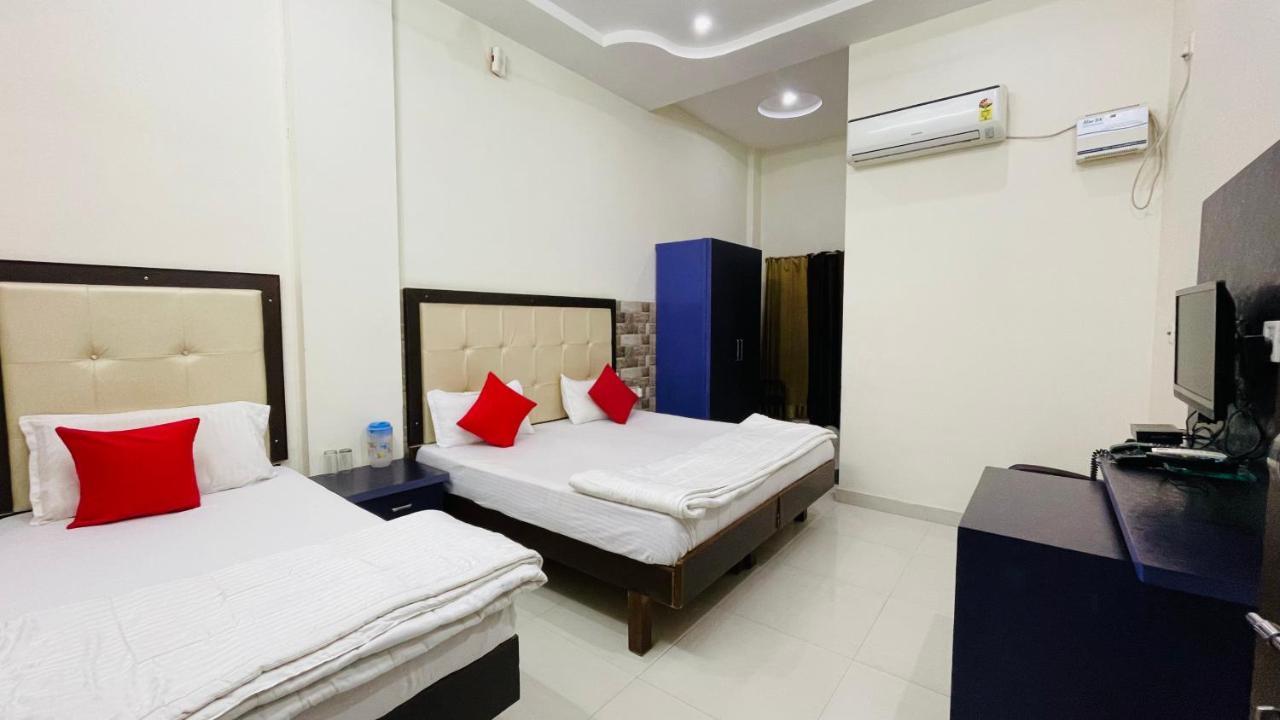 Hotel Namo Palace Kota  Luaran gambar
