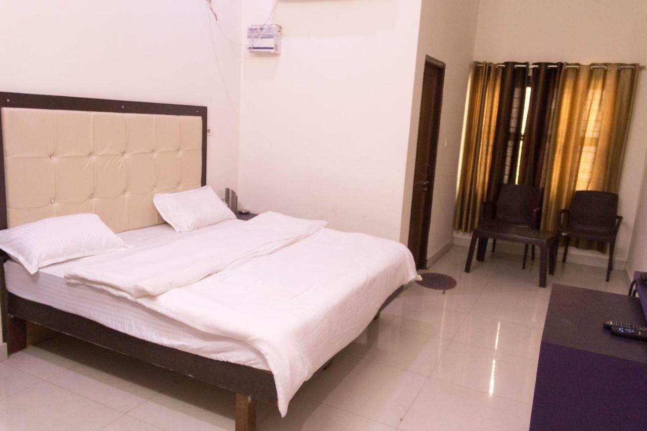 Hotel Namo Palace Kota  Luaran gambar