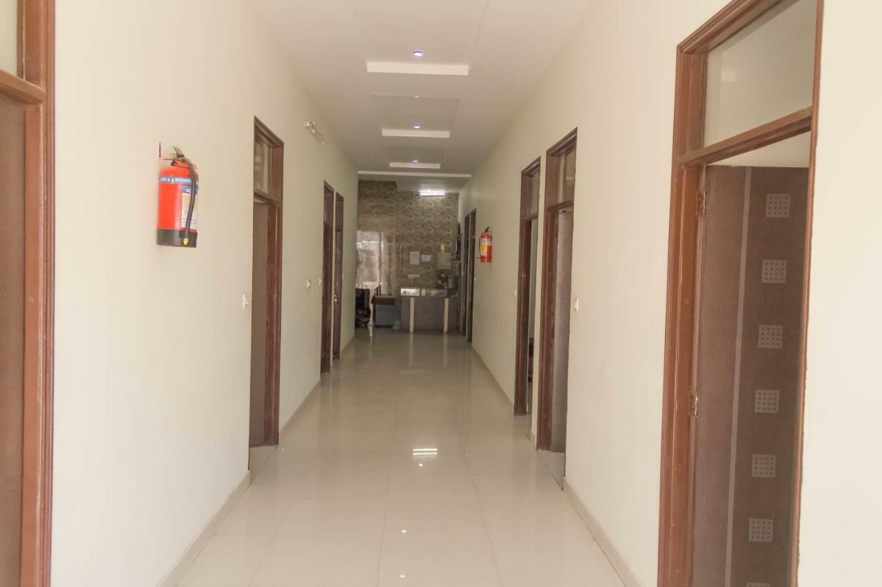 Hotel Namo Palace Kota  Luaran gambar